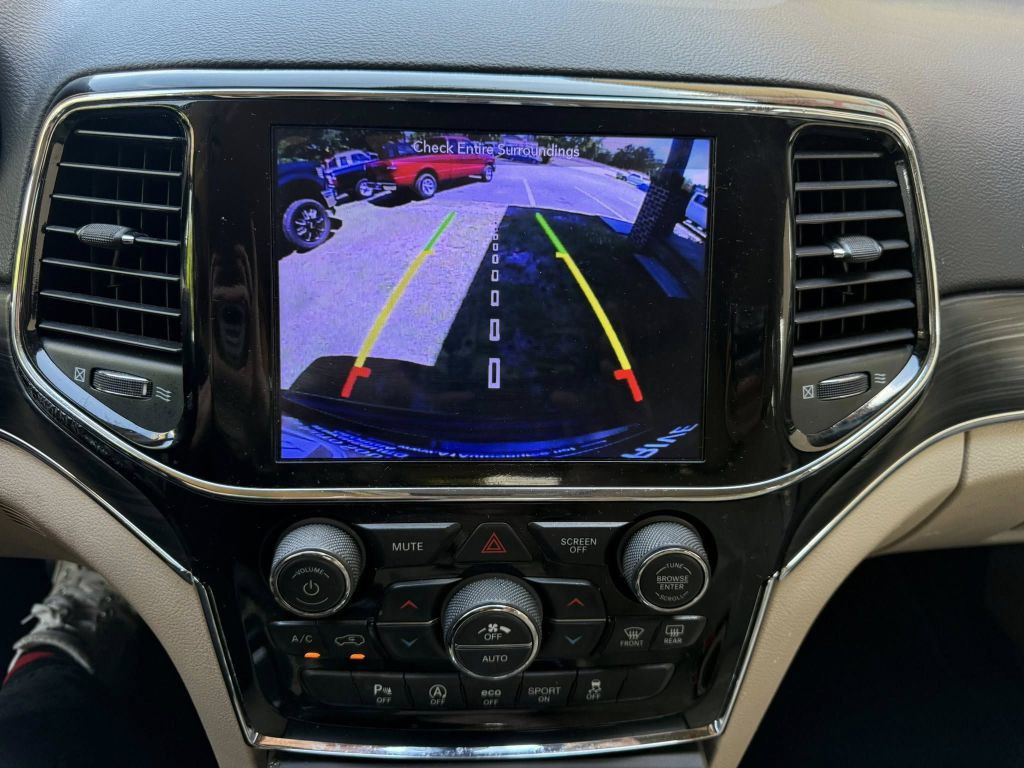 2019 Jeep Grand Cherokee Image 17