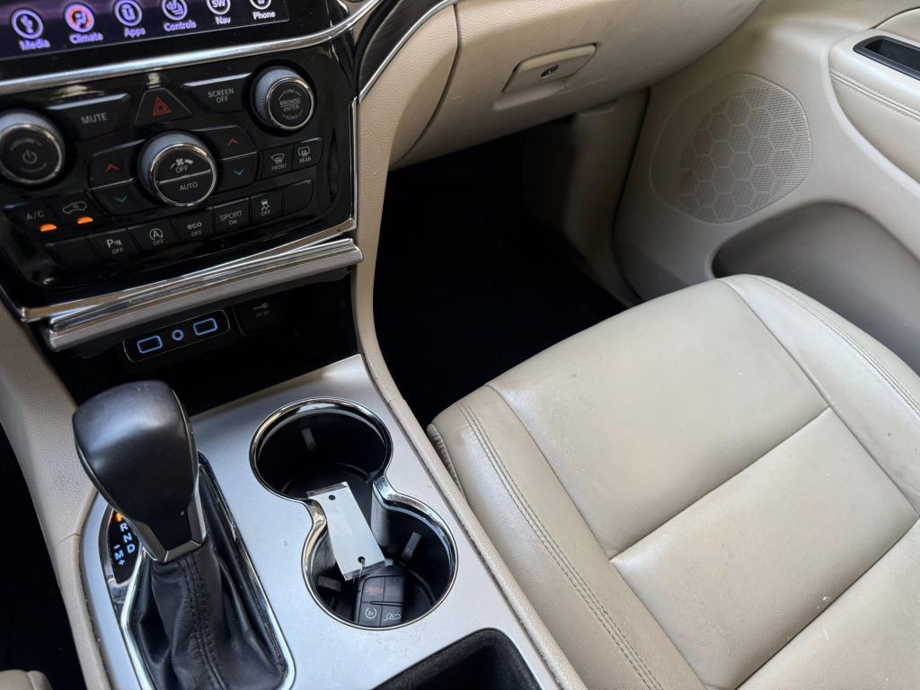 2019 Jeep Grand Cherokee Image 27