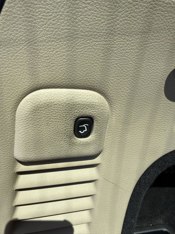 2019 Jeep Grand Cherokee Image 34