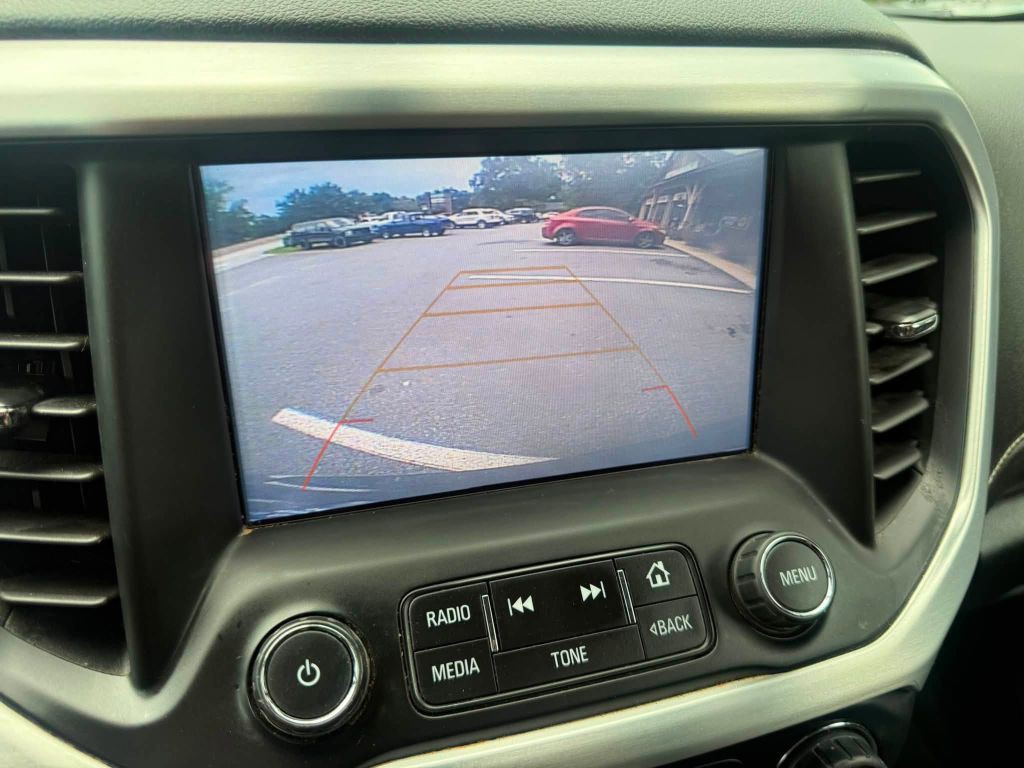 2019 GMC Acadia Image 16