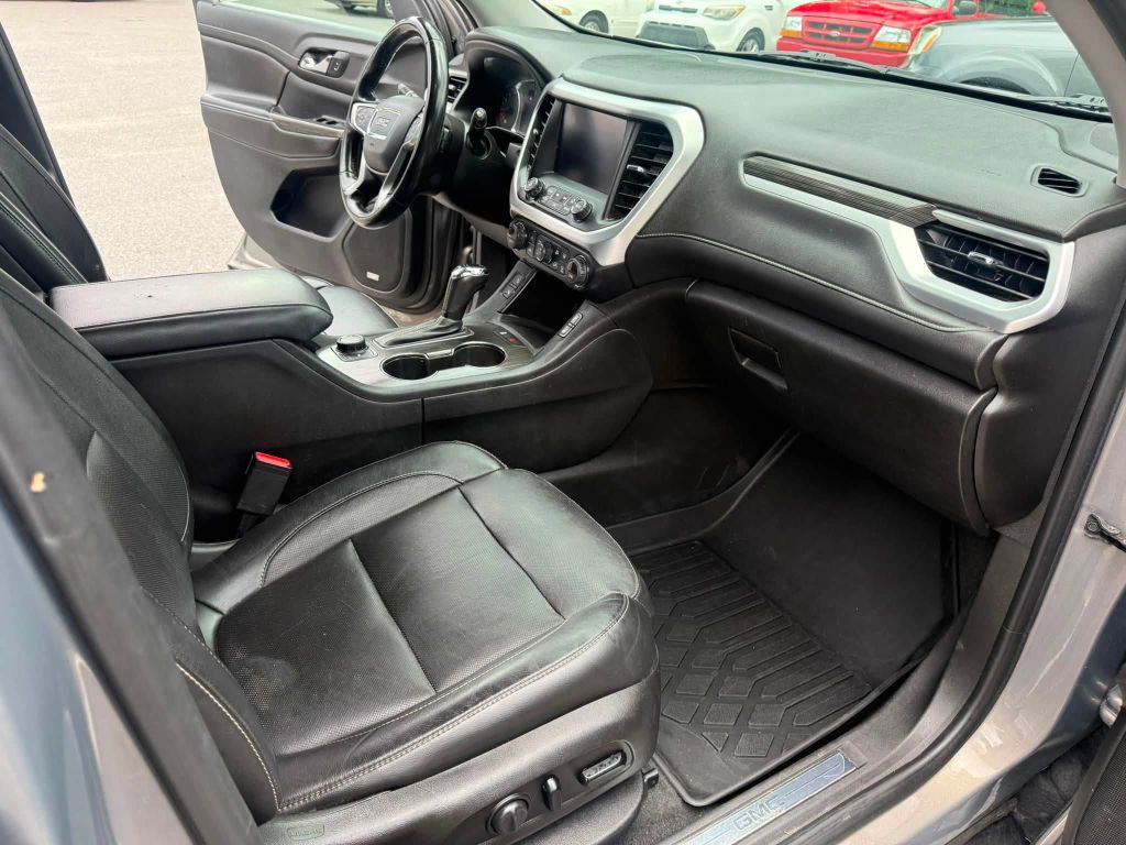 2019 GMC Acadia Image 24