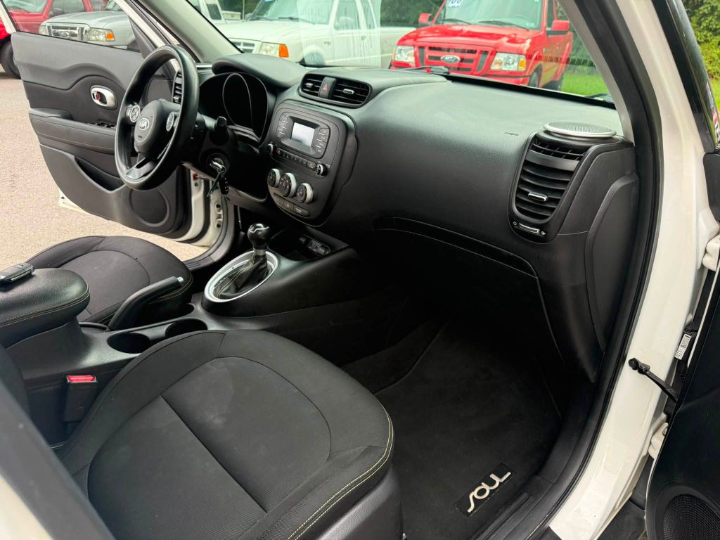 2014 Kia Soul Image 20