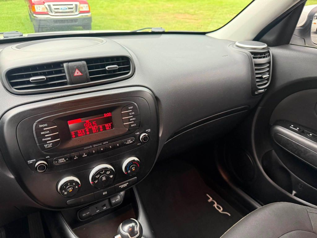 2014 Kia Soul Image 24