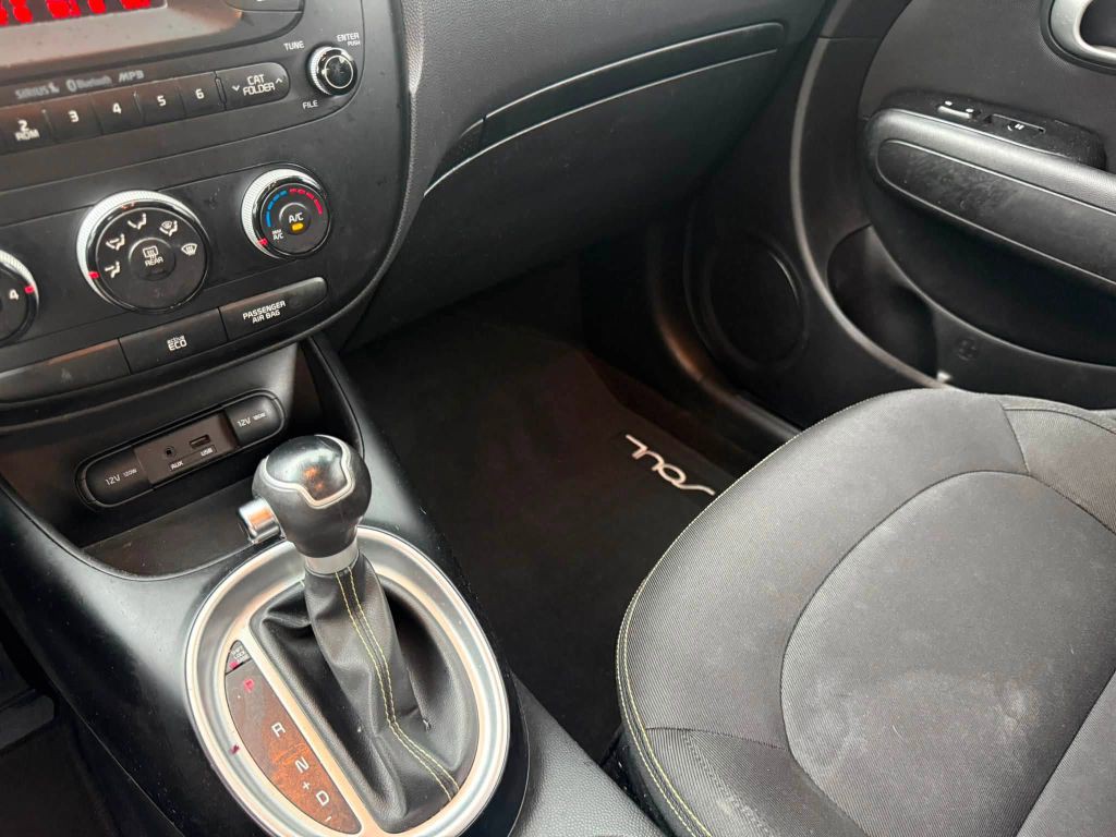 2014 Kia Soul Image 26
