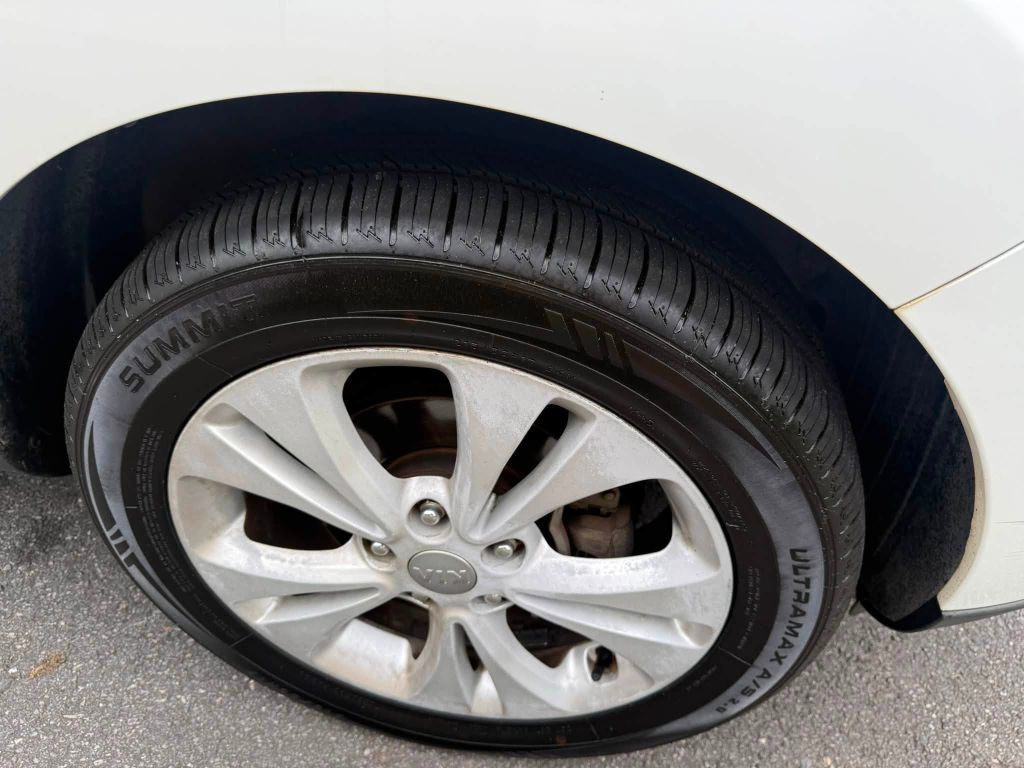 2014 Kia Soul Image 32