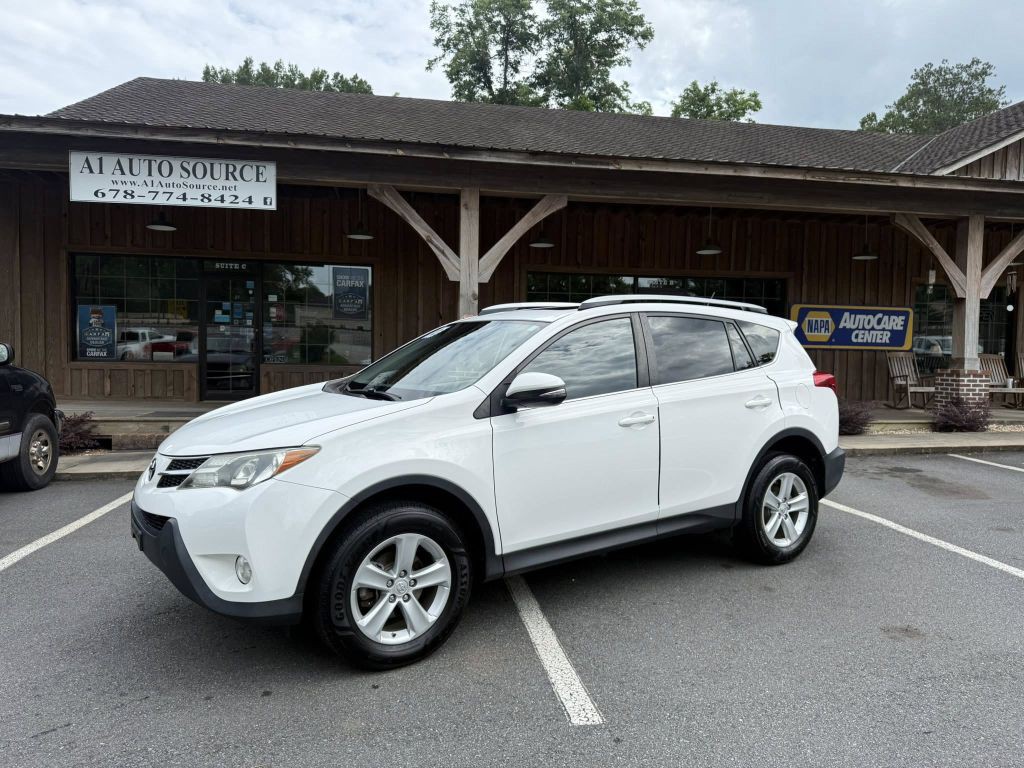 2013 Toyota Rav4 Image 1