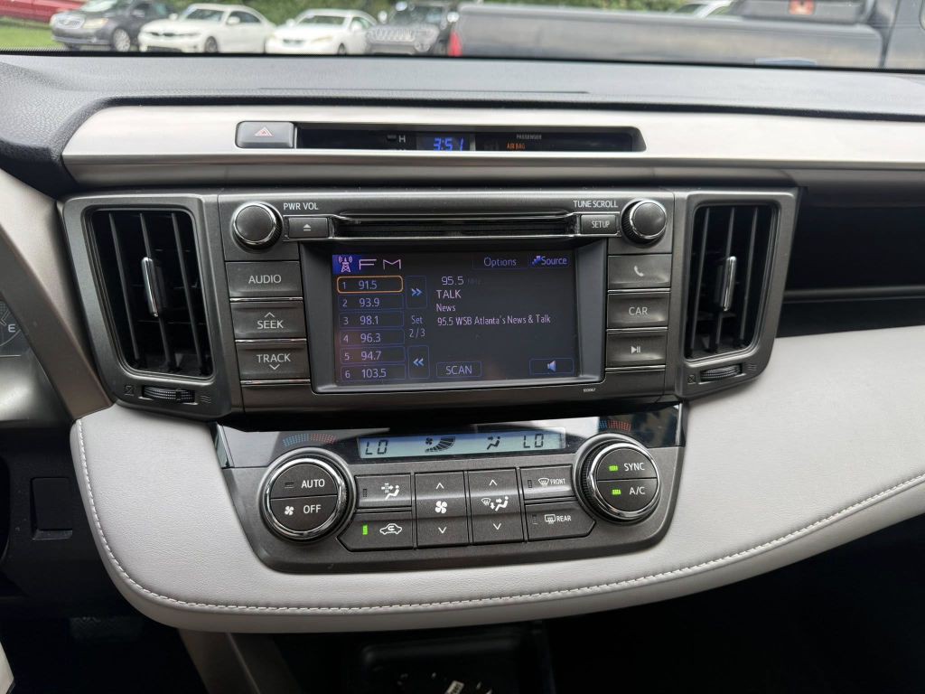 2013 Toyota Rav4 Image 16