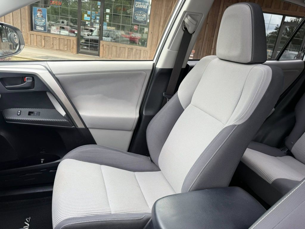 2013 Toyota Rav4 Image 23