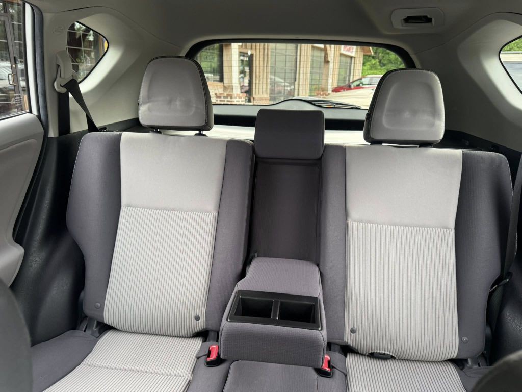 2013 Toyota Rav4 Image 29