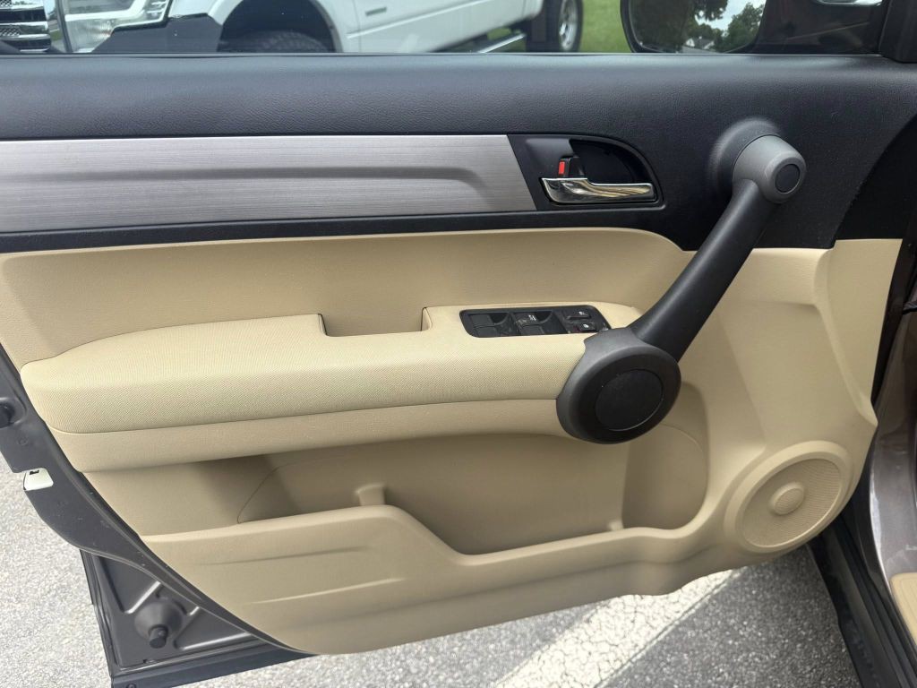 2010 Honda CR-V Image 27