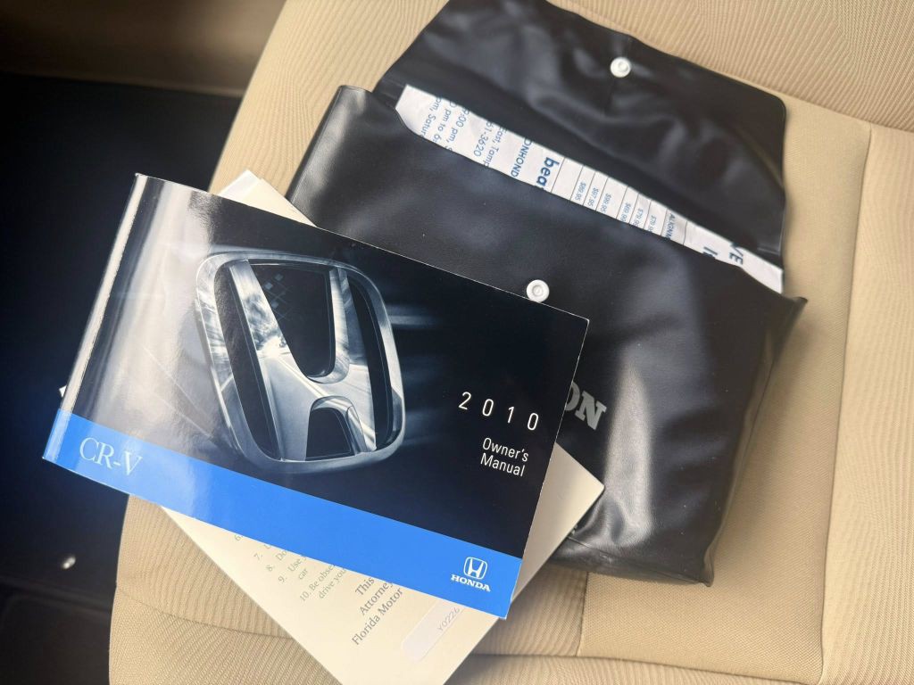 2010 Honda CR-V Image 28