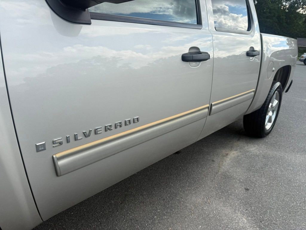 2009 Chevrolet Silverado 1500 Image 9