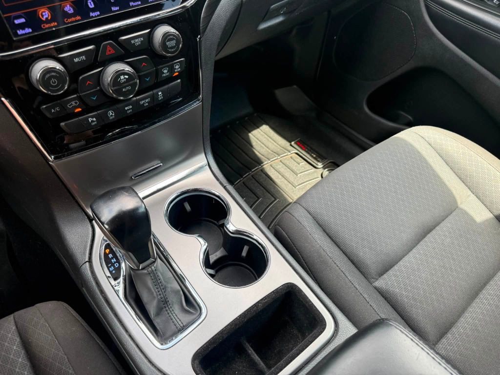 2020 Jeep Grand Cherokee Image 29