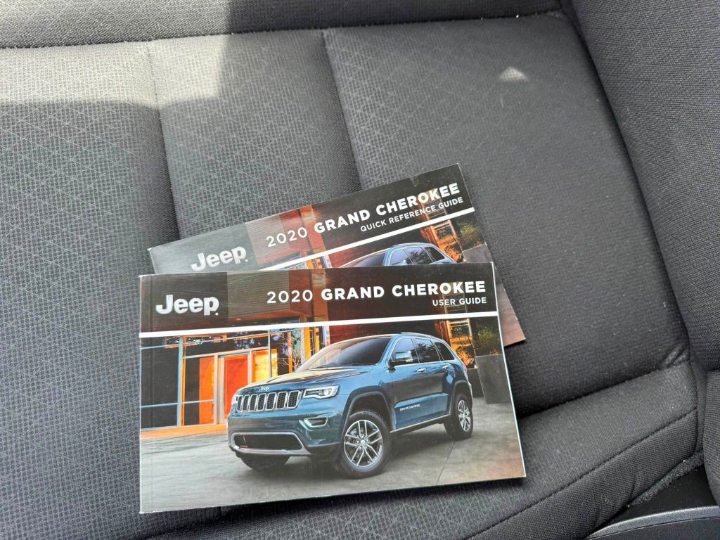 2020 Jeep Grand Cherokee Image 34