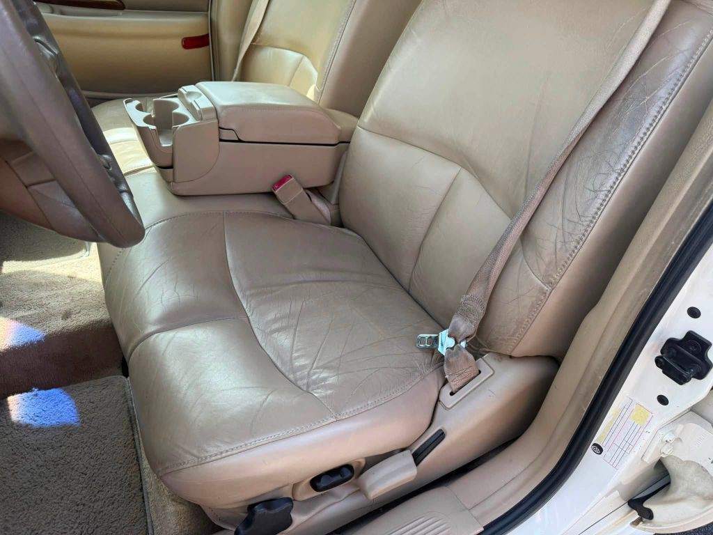 2004 Buick LeSabre Image 18