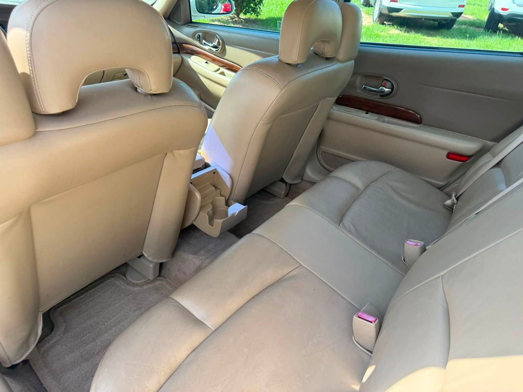 2004 Buick LeSabre Image 22