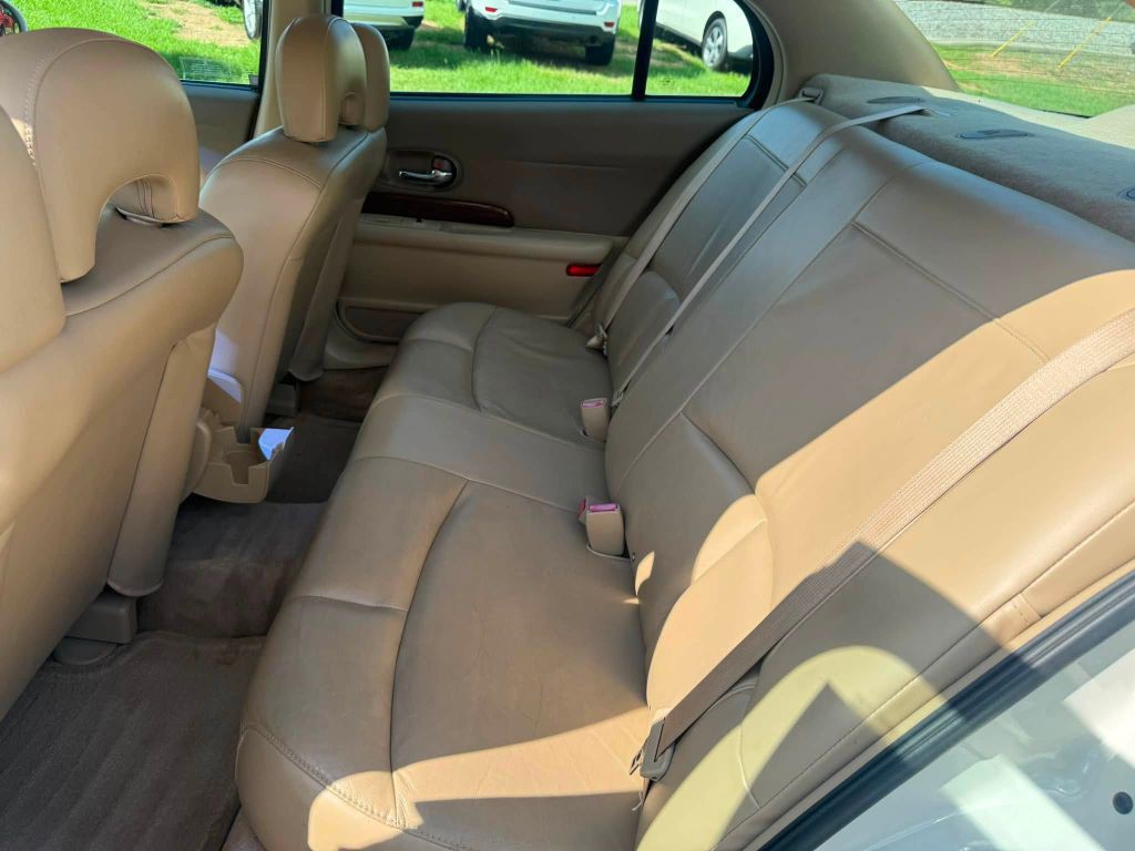 2004 Buick LeSabre Image 23