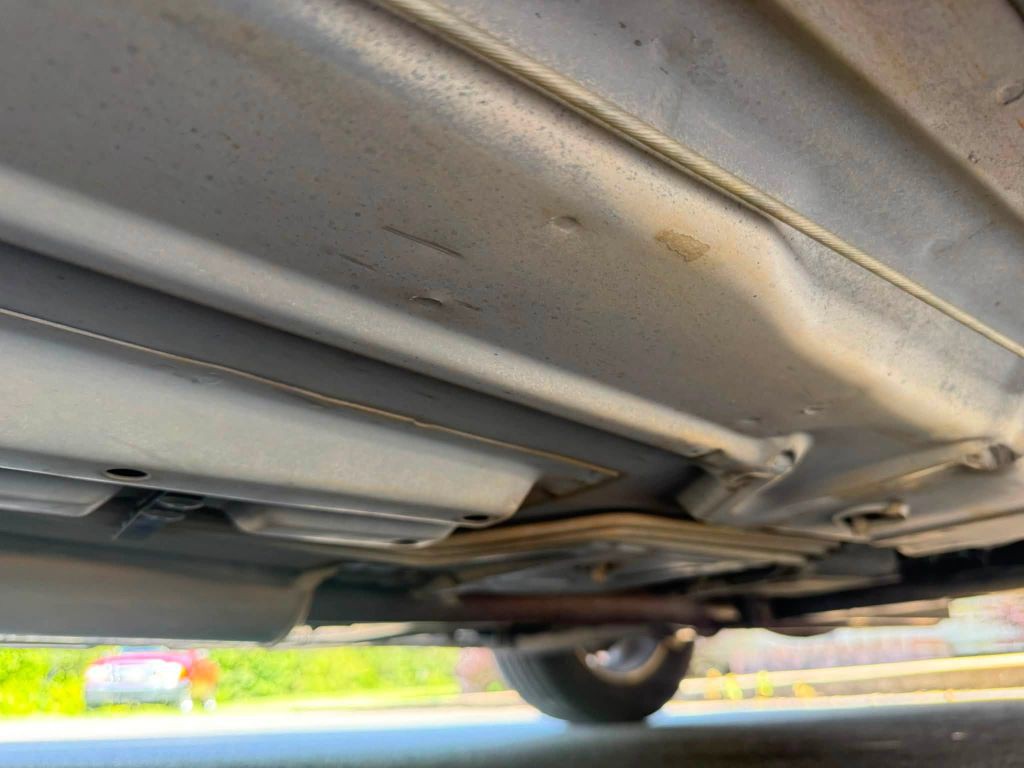 2004 Buick LeSabre Image 30