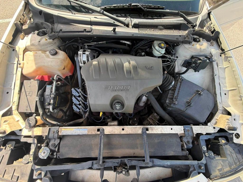 2004 Buick LeSabre Image 31