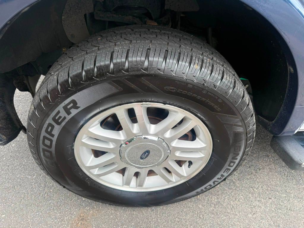 2014 Ford F-150 Image 36