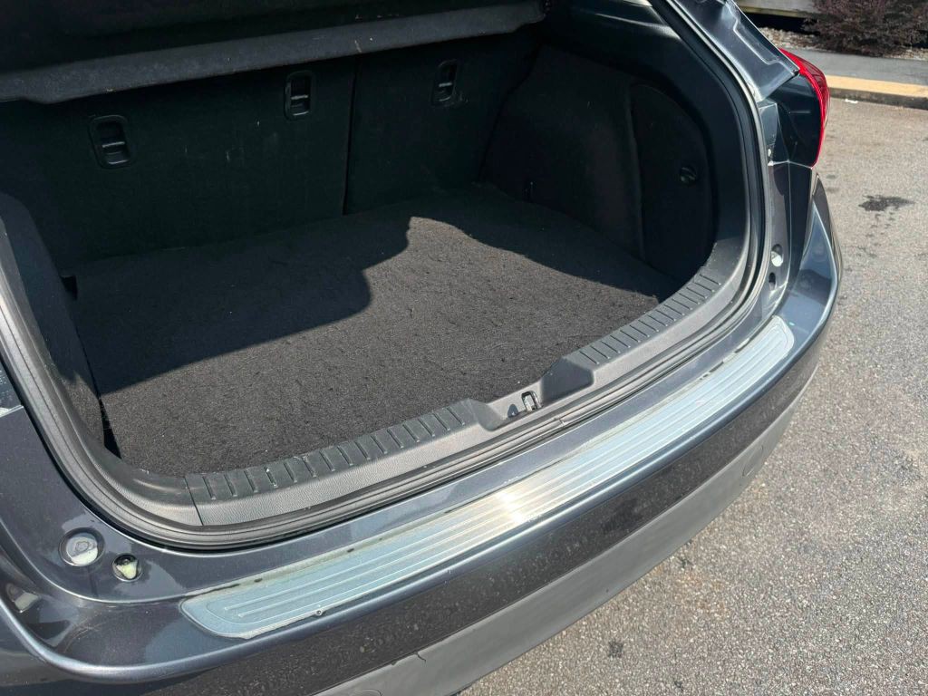 2015 Mazda Mazda3 Image 9