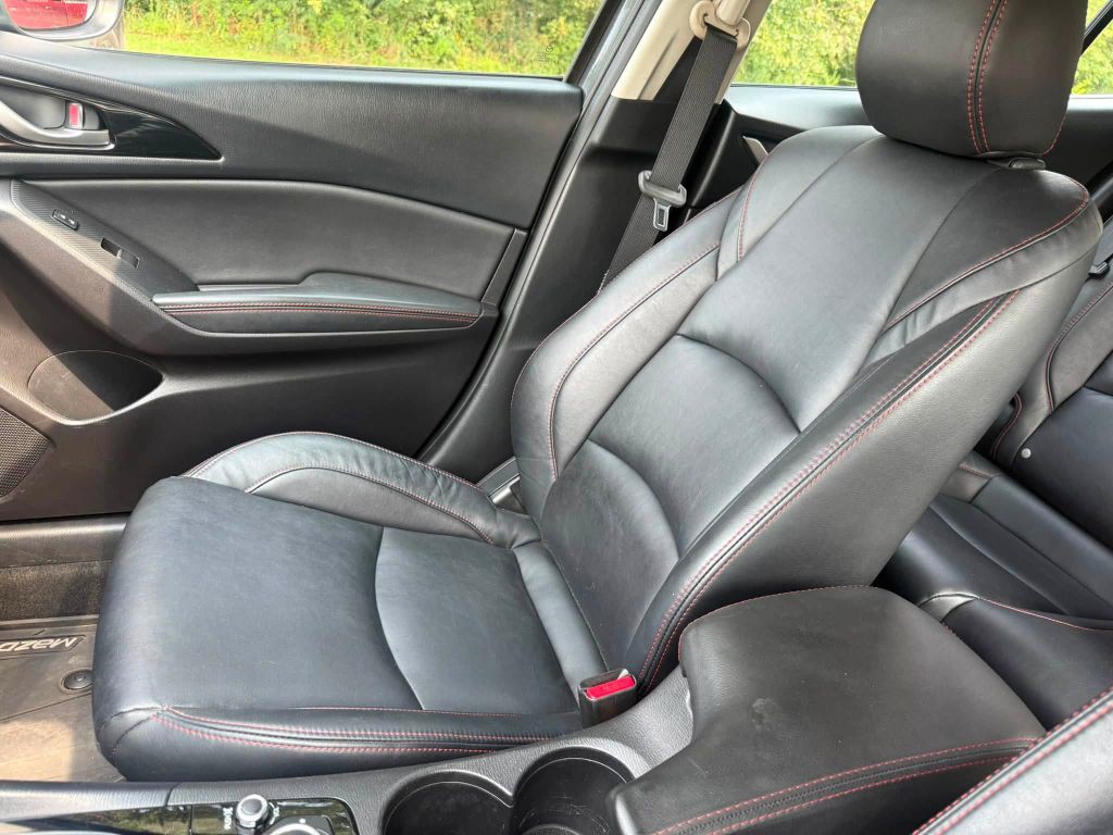 2015 Mazda Mazda3 Image 14