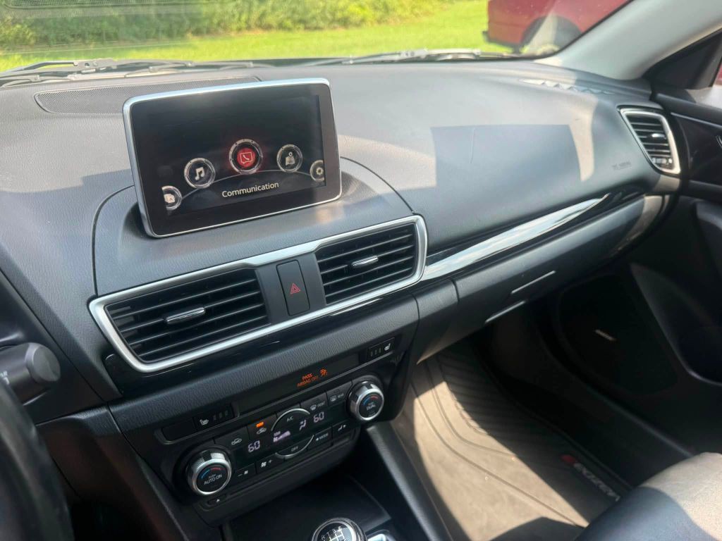 2015 Mazda Mazda3 Image 24