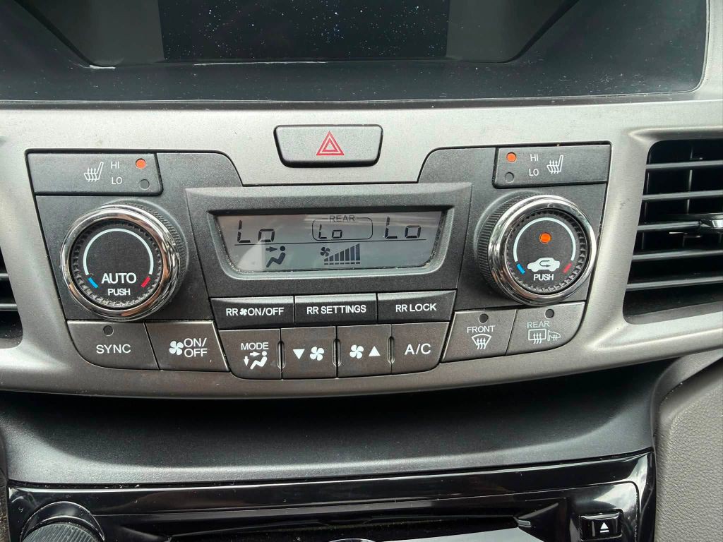 2016 Honda Odyssey Image 15