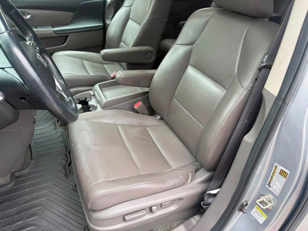 2016 Honda Odyssey Image 22