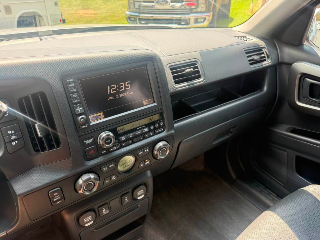 2011 Honda Ridgeline Image 26