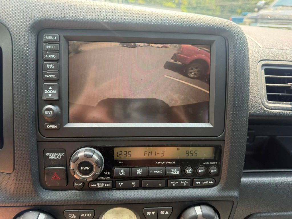 2011 Honda Ridgeline Image 28