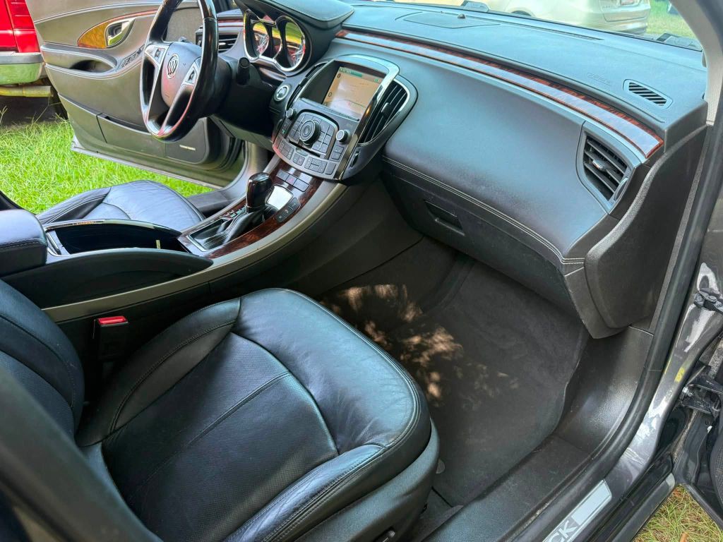 2012 Buick Lacrosse Image 19