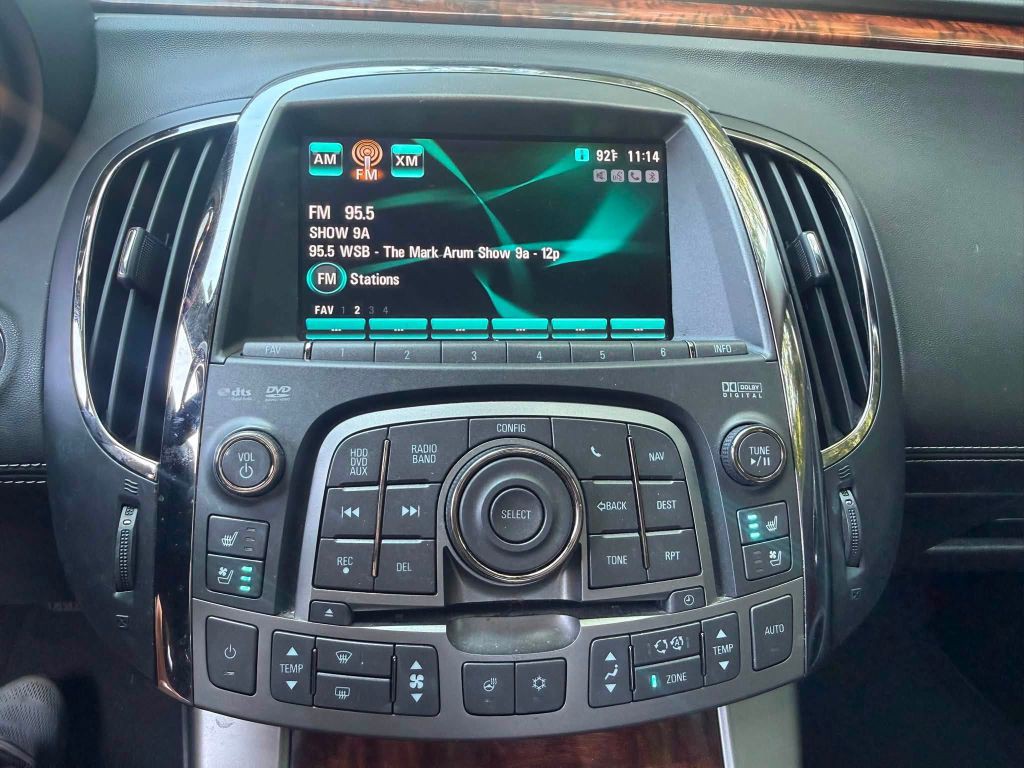 2012 Buick Lacrosse Image 25