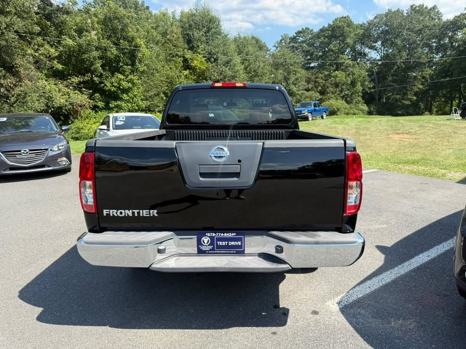 2010 Nissan Frontier Image 7