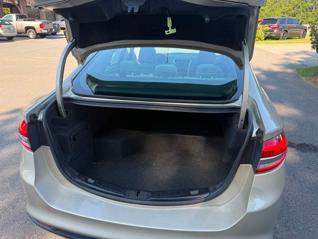 2018 Ford Fusion Image 28