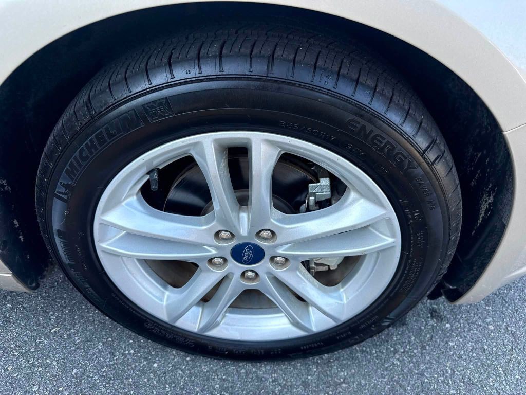 2018 Ford Fusion Image 34