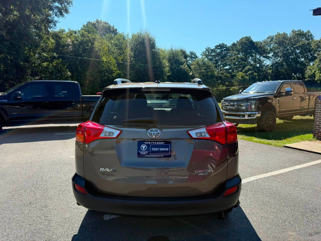 2015 Toyota Rav4 Image 7