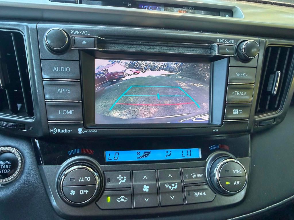 2015 Toyota Rav4 Image 16