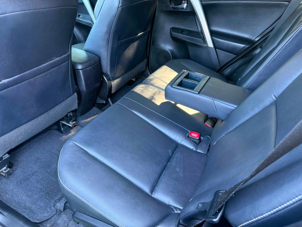 2015 Toyota Rav4 Image 27