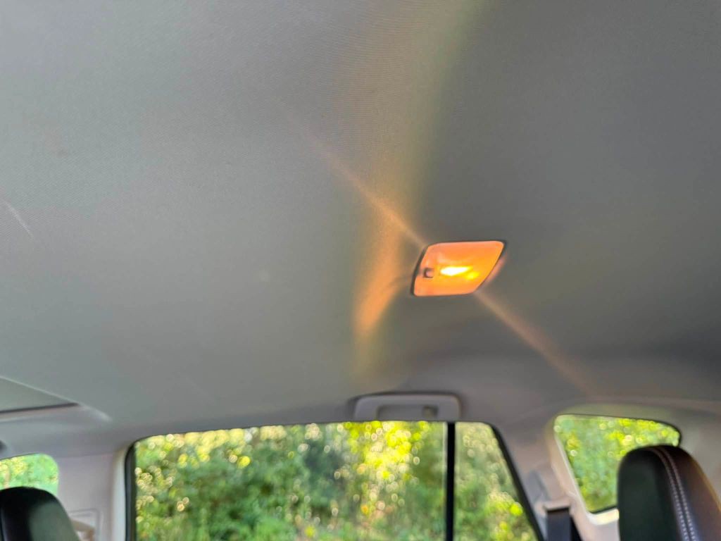 2015 Toyota Rav4 Image 31