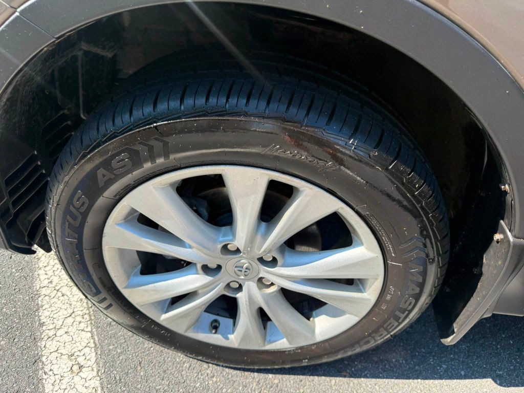 2015 Toyota Rav4 Image 36