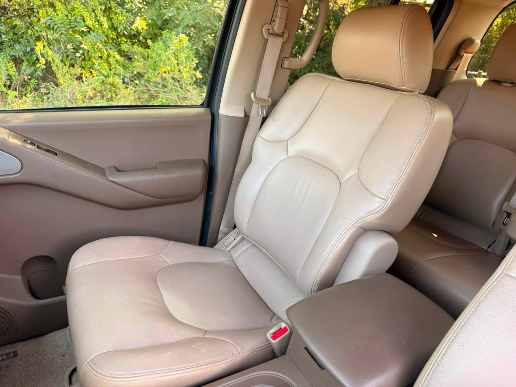 2006 Nissan Frontier Image 17