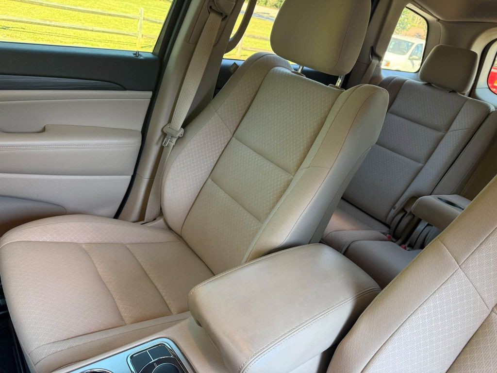 2019 Jeep Grand Cherokee Image 17