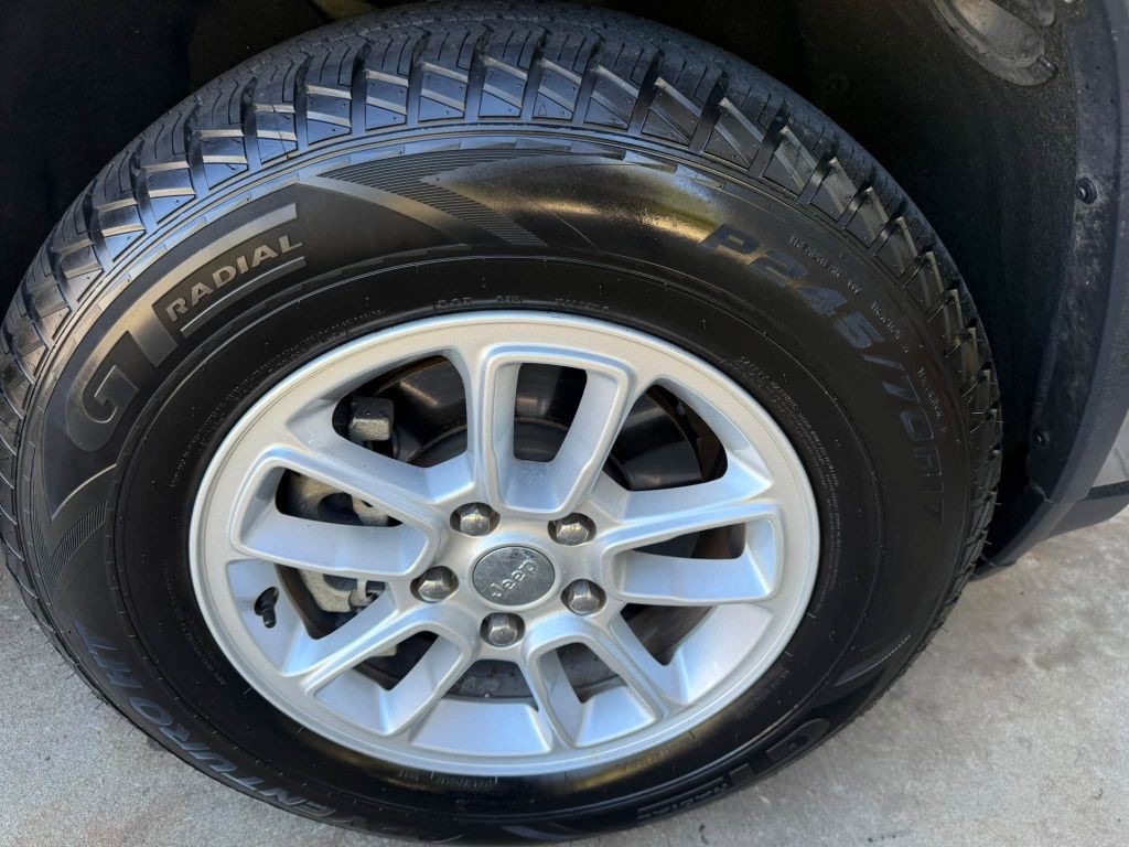 2019 Jeep Grand Cherokee Image 39