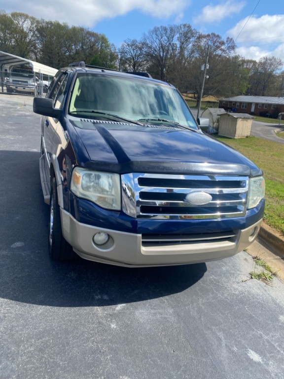 2008 Ford Expedition Image 2