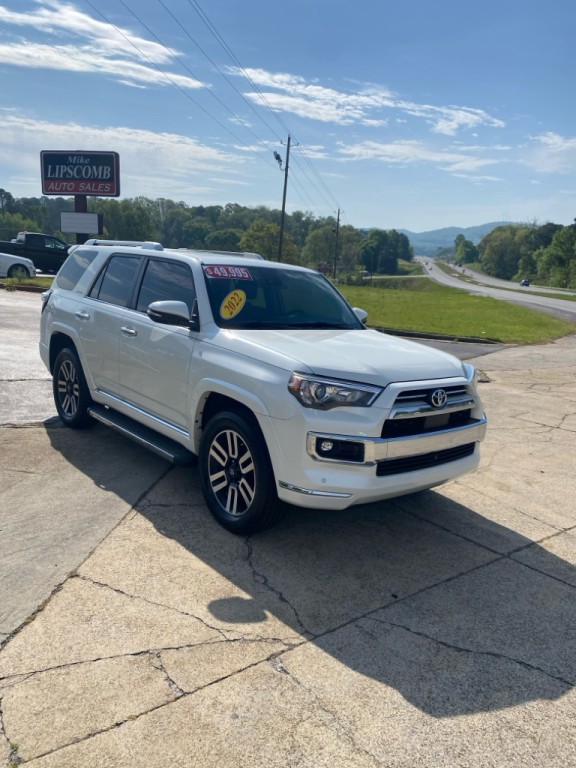 2022 Toyota 4Runner Image 3