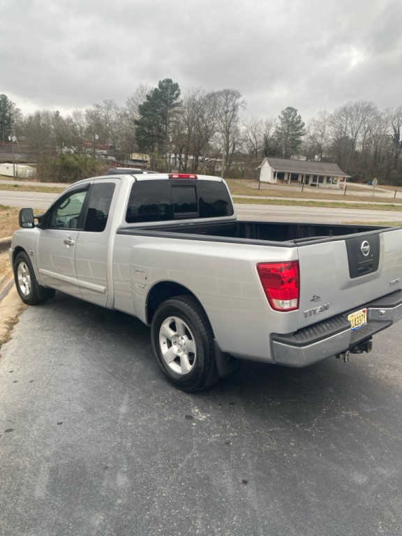 2004 Nissan Titan Image 6