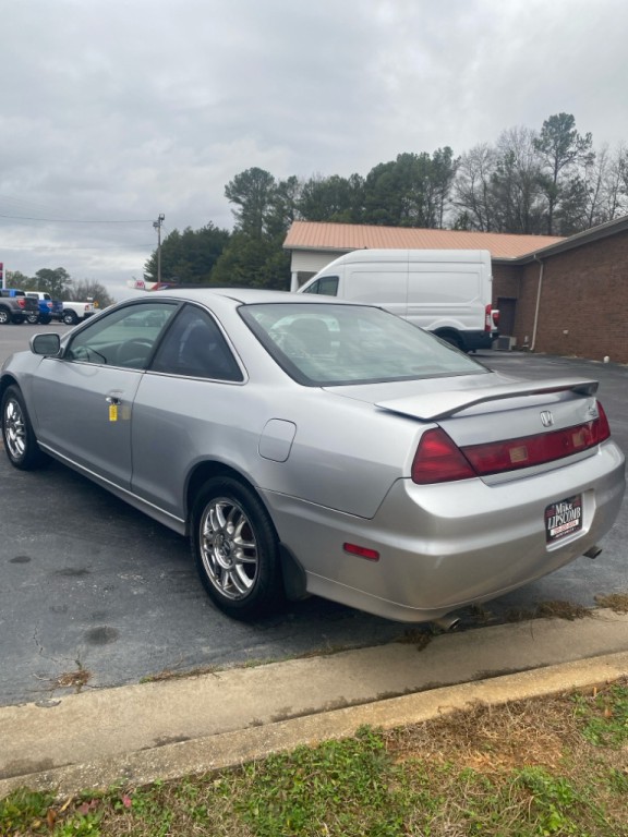 2002 Honda Accord Image 6