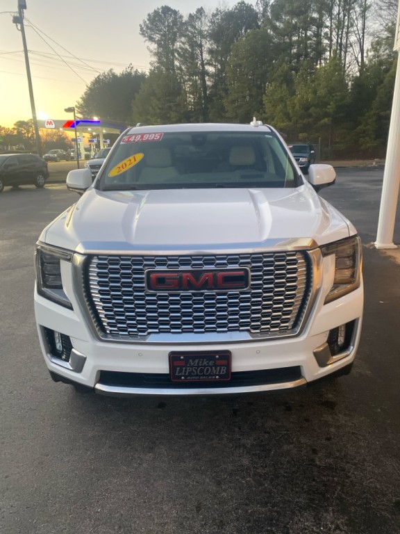 2021 GMC Yukon Image 2