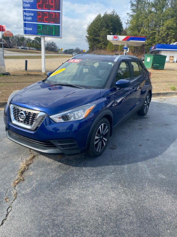 2019 Nissan Kicks Image 1